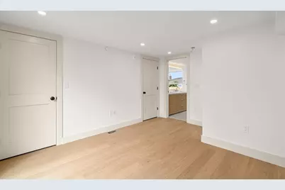 17 Princeton St #PH, Boston, MA 02128 - Photo 14