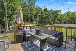 377 Rebecca Rd, Northbridge, MA 01588 - Photo 10