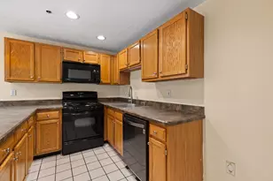 360 Littleton Rd, Chelmsford, MA 01824 - Photo 4