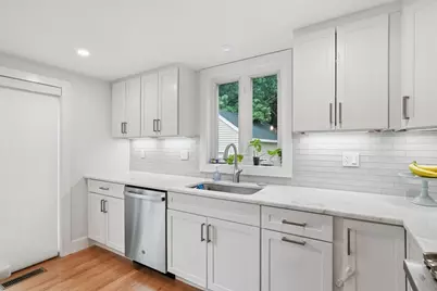 42 Messinger St #42, Canton, MA 02021 - Photo 10