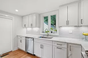 42 Messinger St, Canton, MA 02021 - Photo 10