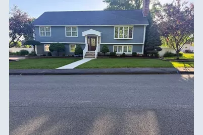 10 Dean Street, Hudson, MA 01749 - Photo 1