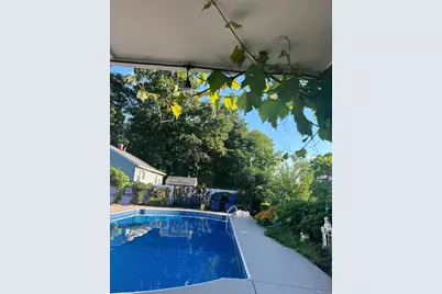 10 Dean Street, Hudson, MA 01749 - Photo 16