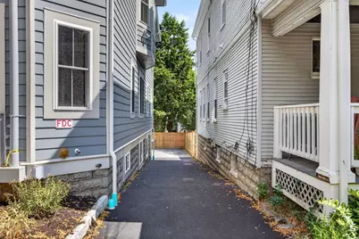 131 Hudson Street #1, Somerville, MA 02144 - Photo 30