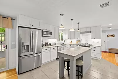14 Cliff Road, Bellingham, MA 02019 - Photo 2