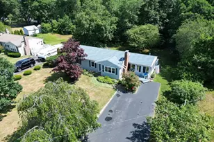 13 Marjorie Dr, Halifax, MA 02338 - Photo 2