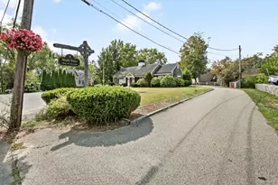 11 Maple St, West Newbury, MA 01985 - Photo 4