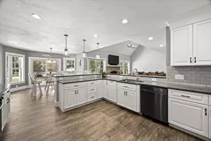 59 Ninas Way, Raynham, MA 02767 - Photo 8