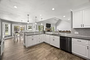 59 Ninas Way, Raynham, MA 02767 - Photo 8