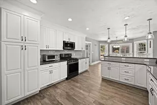 59 Ninas Way, Raynham, MA 02767 - Photo 4