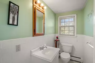 42 Rockland Ave, Arlington, MA 02474 - Photo 24