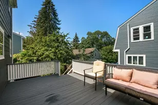 42 Rockland Ave, Arlington, MA 02474 - Photo 6
