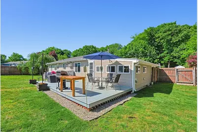 4 Ewald Ave, Plainville, MA 02762 - Photo 30