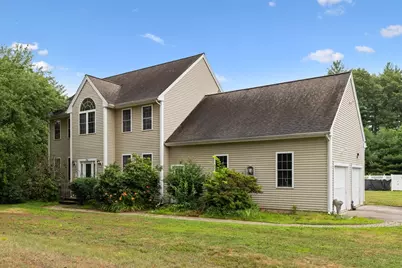 566 Mendon Rd, Sutton, MA 01590 - Photo 2