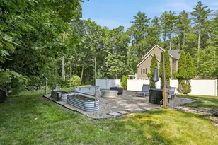 113 Thurlow St, Georgetown, MA 01833 - Photo 34
