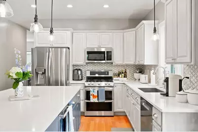 113 Thurlow St, Georgetown, MA 01833 - Photo 4