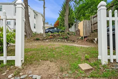 500 Lowell Ave #1, Newton, MA 02460 - Photo 8