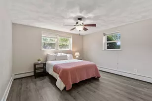 1105 Lexington St, Waltham, MA 02452 - Photo 14