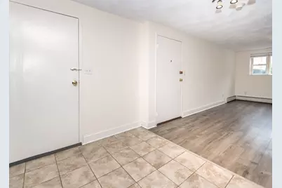 1105 Lexington St #4-1, Waltham, MA 02452 - Photo 6