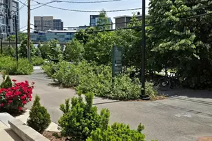 60 Cross St E, Somerville, MA 02145 - Photo 16