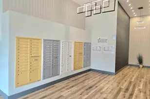 60 Cross St E, Somerville, MA 02145 - Photo 24