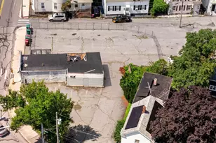 380 Lawrence St, Lowell, MA 01852 - Photo 22