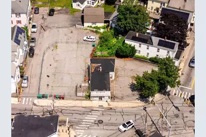 380 Lawrence St, Lowell, MA 01852 - Photo 14