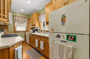 19 Bouvier, Lincoln, RI 02838 - Photo 8