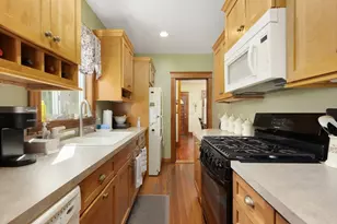 19 Bouvier, Lincoln, RI 02838 - Photo 10