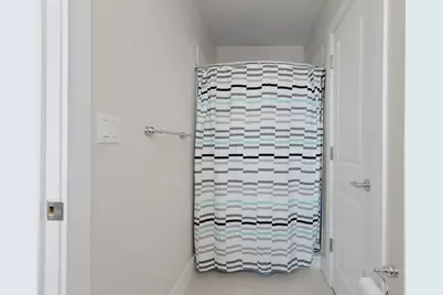 4 Powder Mill Sq #107, Andover, MA 01810 - Photo 18