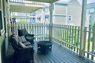 608 E 2nd St, Boston, MA 02127 - Photo 10