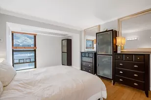 566 Commonwealth, Boston, MA 02215 - Photo 10