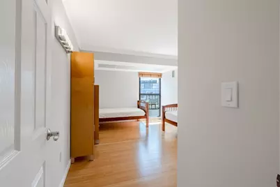 566 Commonwealth #906, Boston, MA 02215 - Photo 16