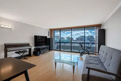 566 Commonwealth #906, Boston, MA 02215 - Photo 1
