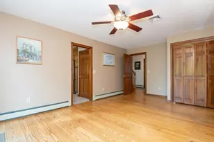 217 Maple St, Danvers, MA 01923 - Photo 14