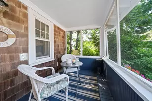 7 Gray Ave, Plymouth, MA 02360 - Photo 4
