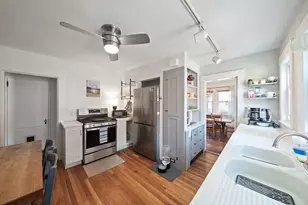 7 Gray Ave, Plymouth, MA 02360 - Photo 16
