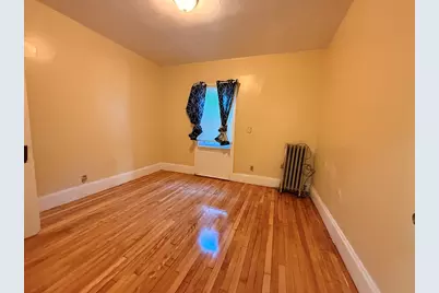 2 Shirley St #2, Worcester, MA 01610 - Photo 4