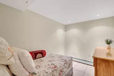 98 Winthrop Ave, Lowell, MA 01851 - Photo 18