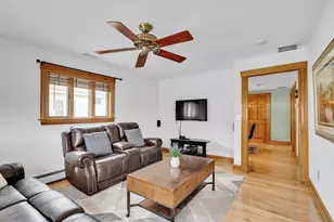 98 Winthrop Ave, Lowell, MA 01851 - Photo 2
