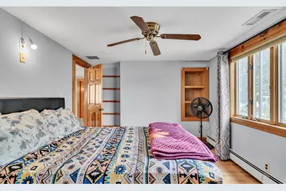 98 Winthrop Ave, Lowell, MA 01851 - Photo 12