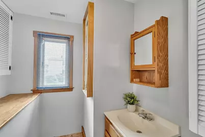 98 Winthrop Ave, Lowell, MA 01851 - Photo 14