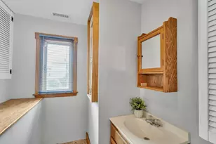 98 Winthrop Ave, Lowell, MA 01851 - Photo 14