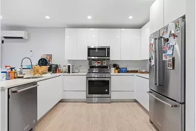 145 Newbury Avenue #18, Quincy, MA 02171 - Photo 2