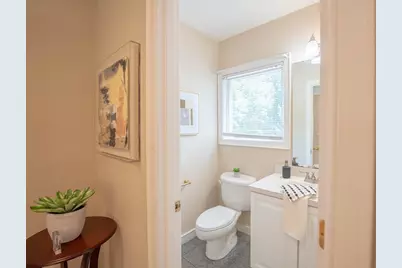 25 Livermore Ln #25, Weston, MA 02493 - Photo 6