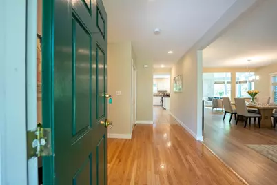 25 Livermore Ln #25, Weston, MA 02493 - Photo 2