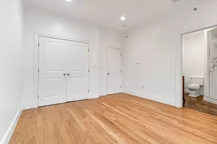 823 E 6th St, Boston, MA 02127 - Photo 10