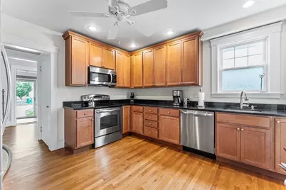 154 Cherry St, Newton, MA 02465 - Photo 10