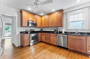 154 Cherry St, Newton, MA 02465 - Photo 10