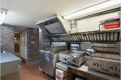 113 Summer St, Lunenburg, MA 01462 - Photo 12